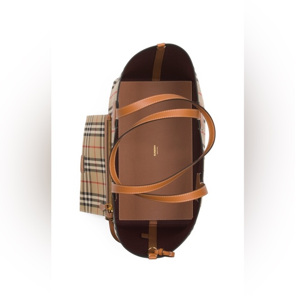 BURBERRY Made in Italy Medium Londan Tote In Signature Check With Leather Trim - Picture 4 of 4